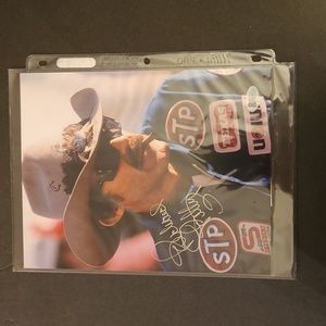 SIGNED AUTOGRAPHED PICTURE